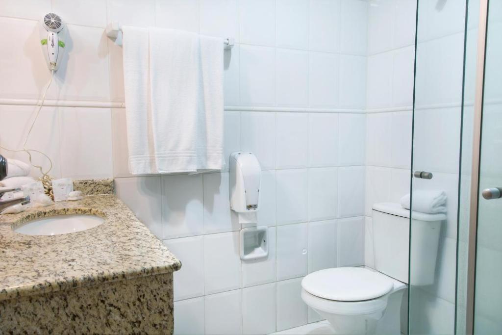 Paradies Hotel Express Жаріну Екстер'єр фото