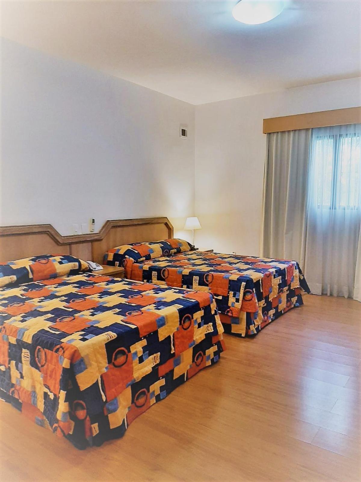 Paradies Hotel Express Жаріну Екстер'єр фото
